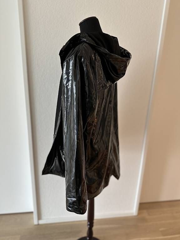 Giacche: Regenjacke glänzend – Usato da Endingen venduto da sab_2gdk 1