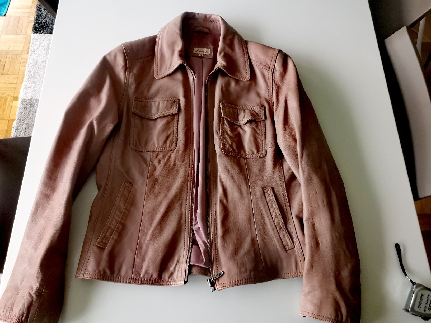Giacche: veste cuir rose poudré taille 10 – Usato da meggen venduto da VICCHLU