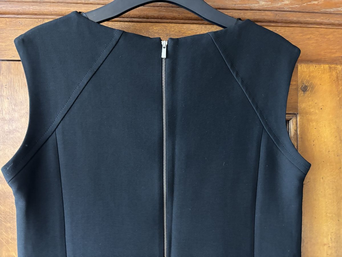 Gérard Darel Vestiti: GERARD DAREL - Robe Noir - 38 CH – Nuovo (secondo la descrizione) da Chardonne venduto da teenyweeny 2