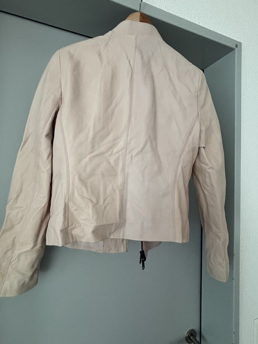 Giacche: Echt Lederjacke DKNY Gr.S – Usato da Zug venduto da Biki72 4