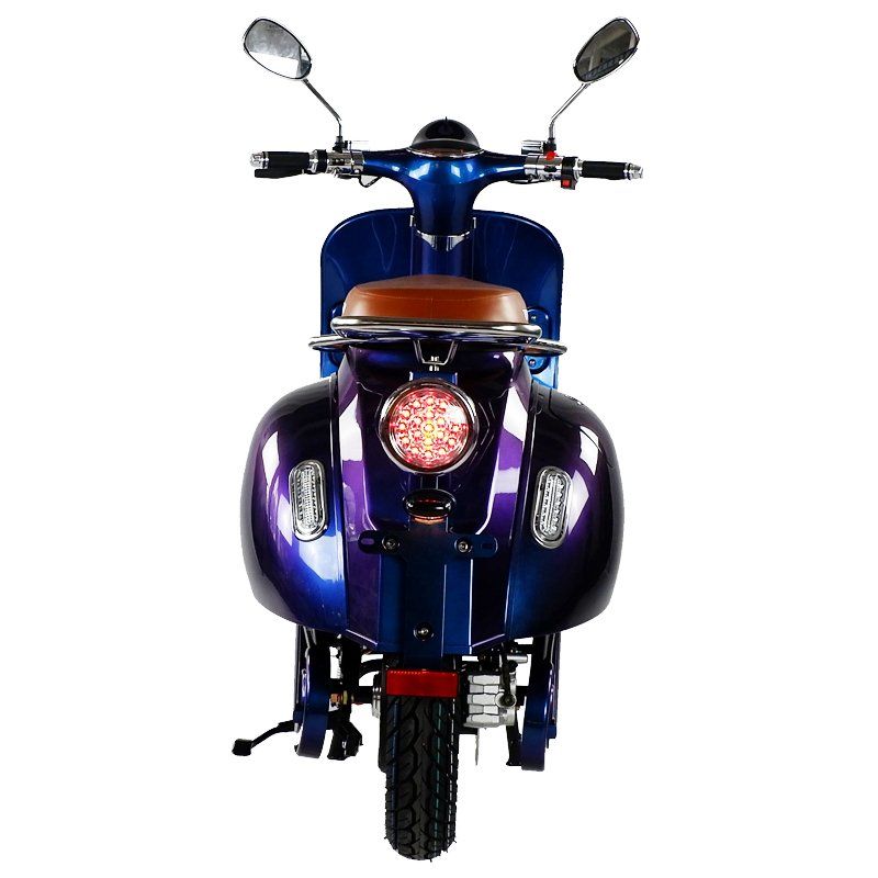 Scooters: Tisto Luna Galaxy – D'occasion à Arosa par HomeHotelArosa 4