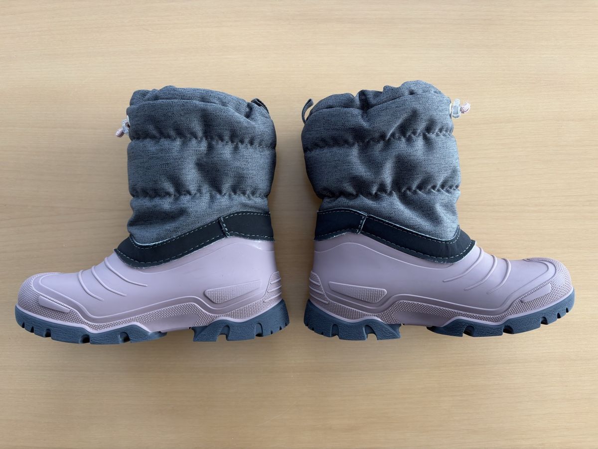 Elefanten Schuhe für Mädchen: Winterstiefel mit 2 Paar Wollsocken – Gebraucht aus Forch von CorinneB-K 2