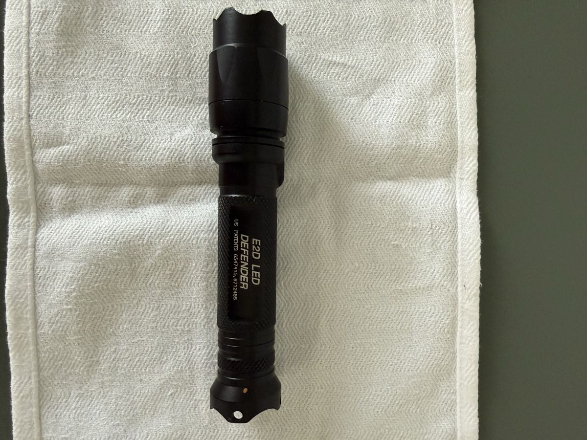 Surefire Lampade: Surefire Taschenlampe  – Usato da Kollbrunn venduto da mar_d99q 1