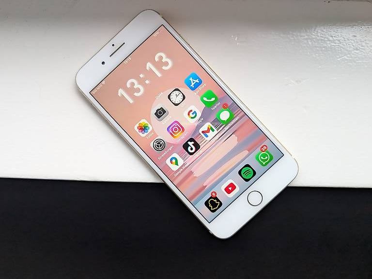 Apple Portables: iPhone 7 Plus Rose Gold – D'occasion à Düdingen par bla_77sh 1