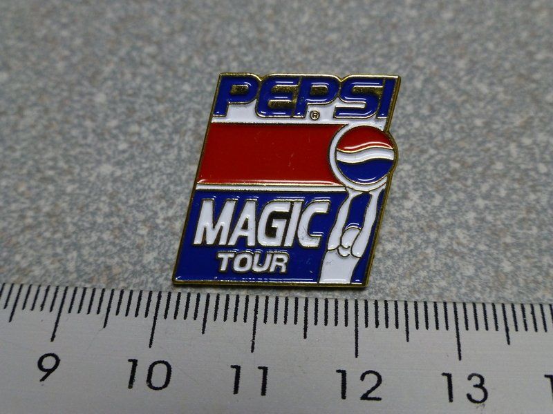 PIN PINS COCA-COLA COKE PEPSI (Gebraucht) in Gränichen für CHF 3 – mit ...