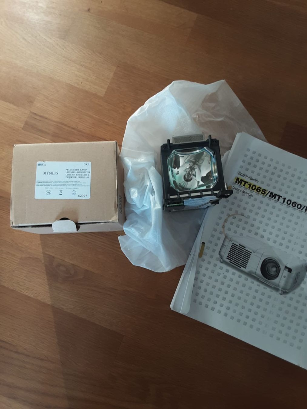 Nec Videoprojektoren: NEC Beamerlampe MT60 LPS – Gebraucht aus St-Blaise von Mogul0