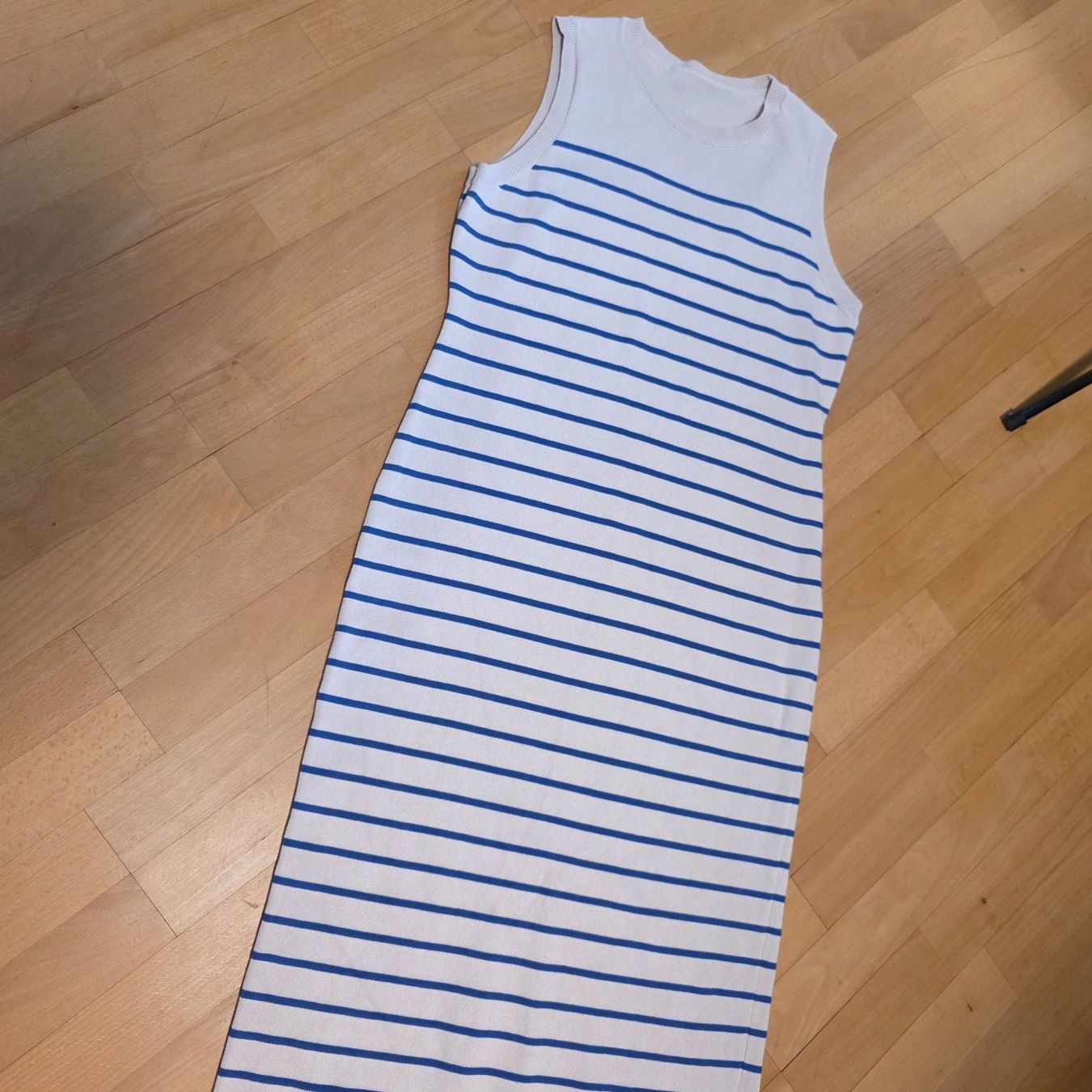 Vestiti: Creme Kleid mit blauen Streifen – Usato da Wald ZH venduto da CapLux 5