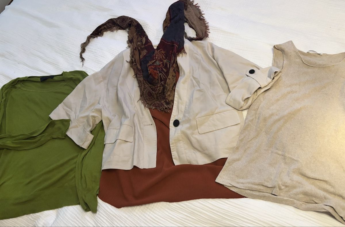 Zara Kleiderpakete: Zara Kleider M/L – Gebraucht aus St. Gallen von heartbug
