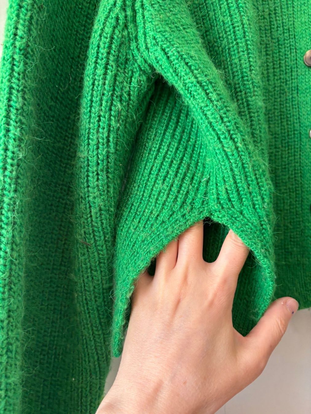 Mango Giacche: MANGO grüner Strickcardigan Gr. S – Usato da Zürich venduto da missmodernage 1