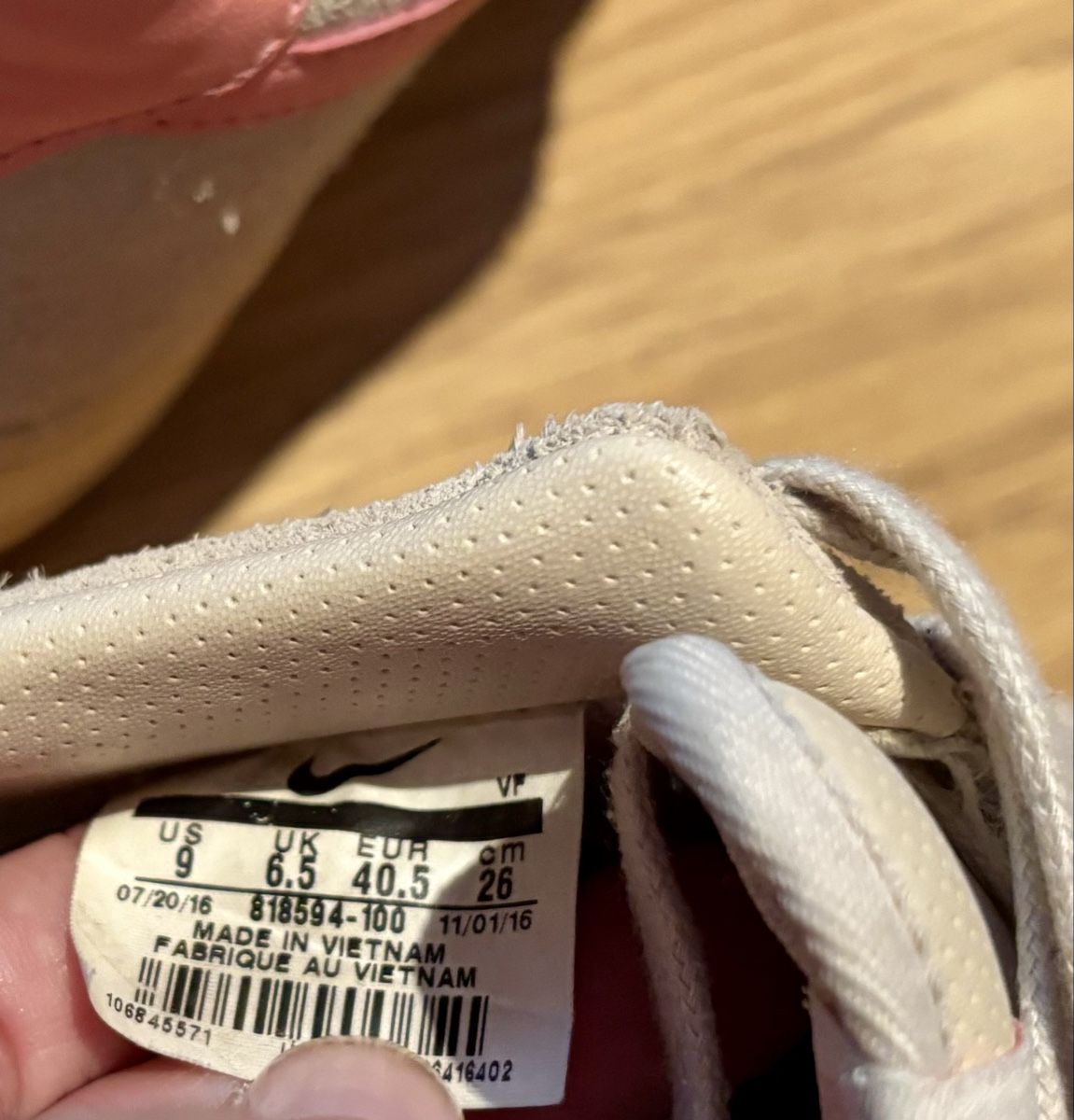 Nike Chaussures femmes: Nike Air Force 1 Sneakers 40.5 – D'occasion à Baden par Tiffany6878 2