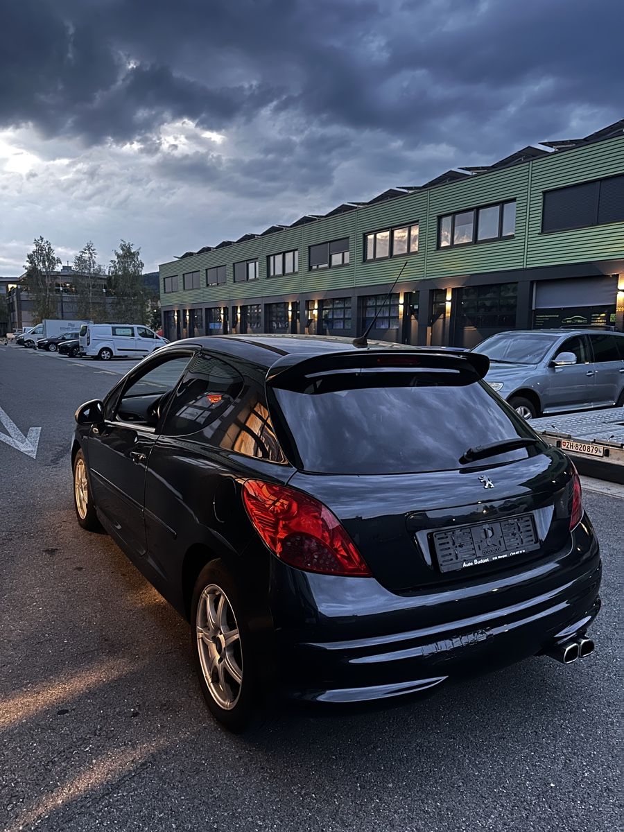 Peugeot Automobili: Peugeot 207 GTI – Usato da Rüti ZH venduto da pau_8wb5 7