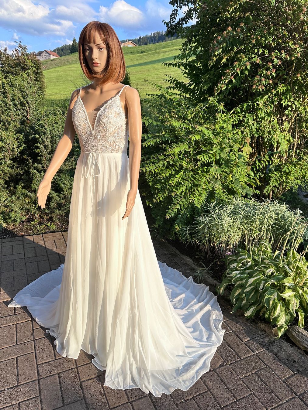Kleider: Brautkleid S – Neu und originalverpackt aus Appenzell von mir_rqn6 4