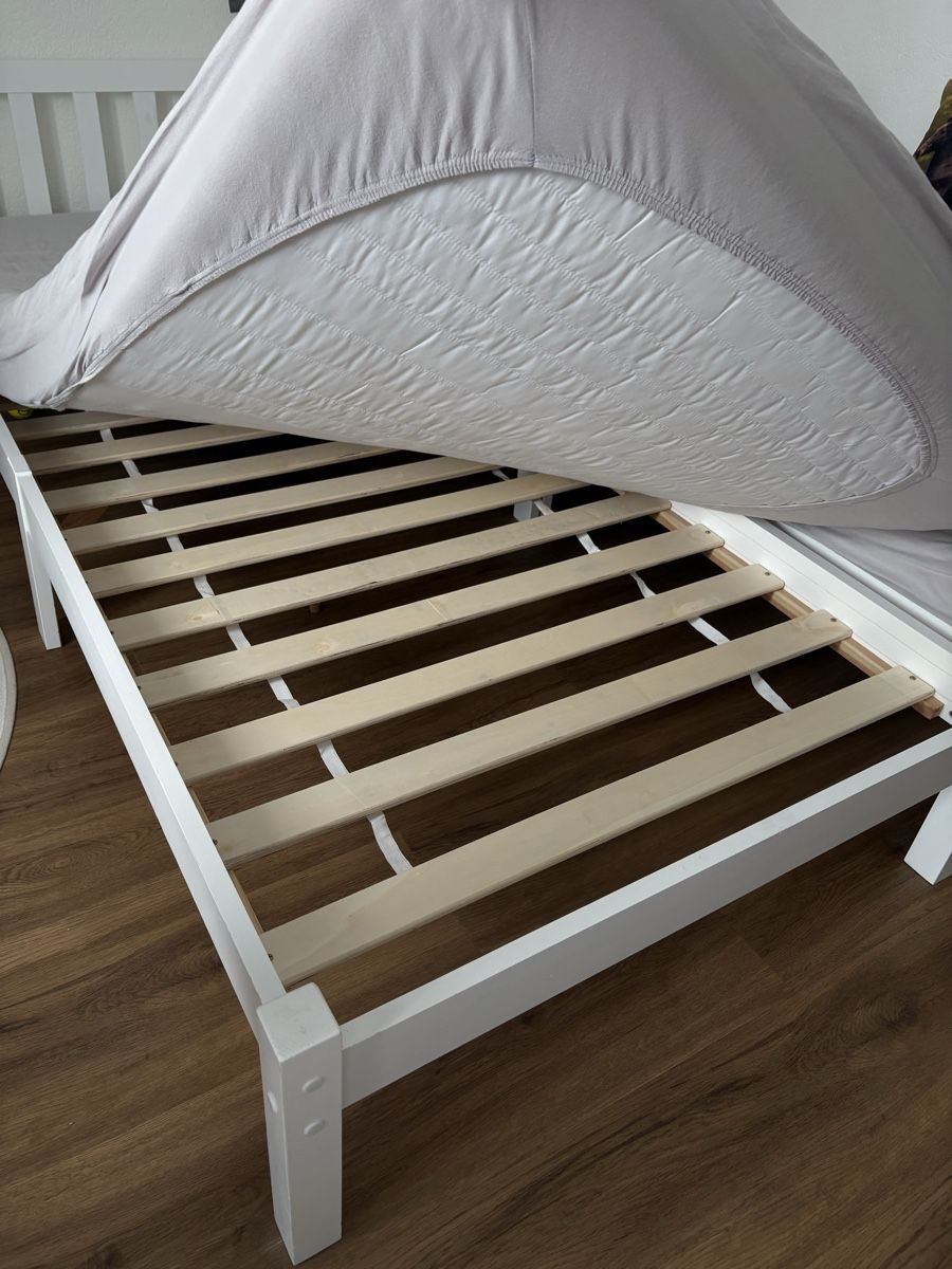 Letti: Holzbett weiss 90x200 – Usato da Belp venduto da lohan09 1
