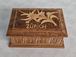Vintage Holzbox geschnitzt mit Schriftzug Zürich & Edelweiss