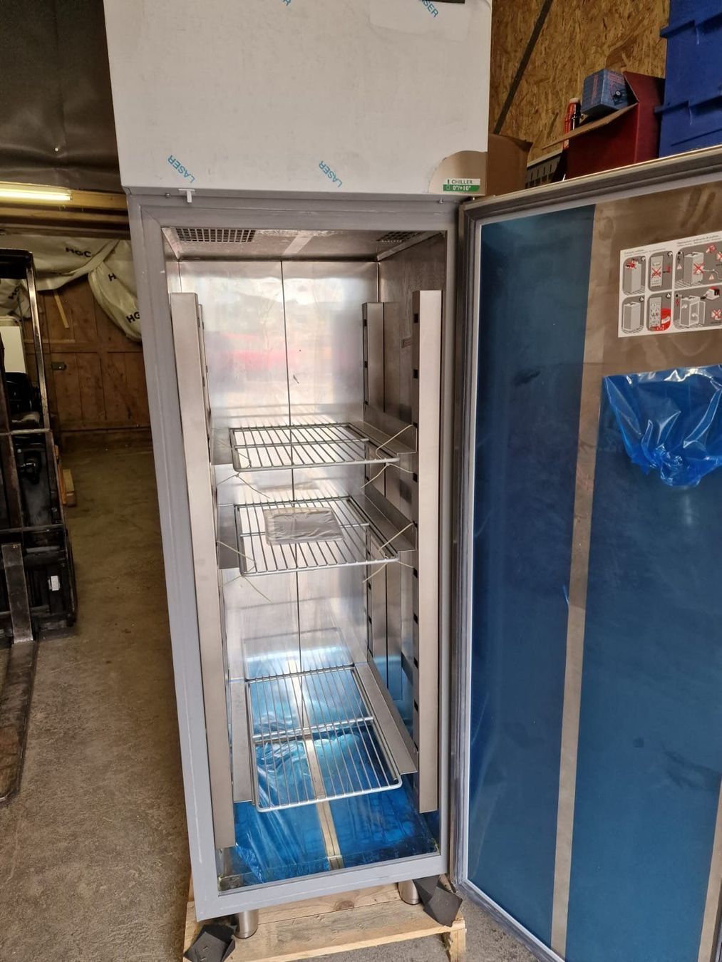 Elettrodomestici da cucina: Kühlschrank #379 – Nuovo (secondo la descrizione) da Wuppenau venduto da Gastro-Wuppenau