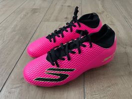 Fussballschuhe von Skechers Gr. 36 NEU