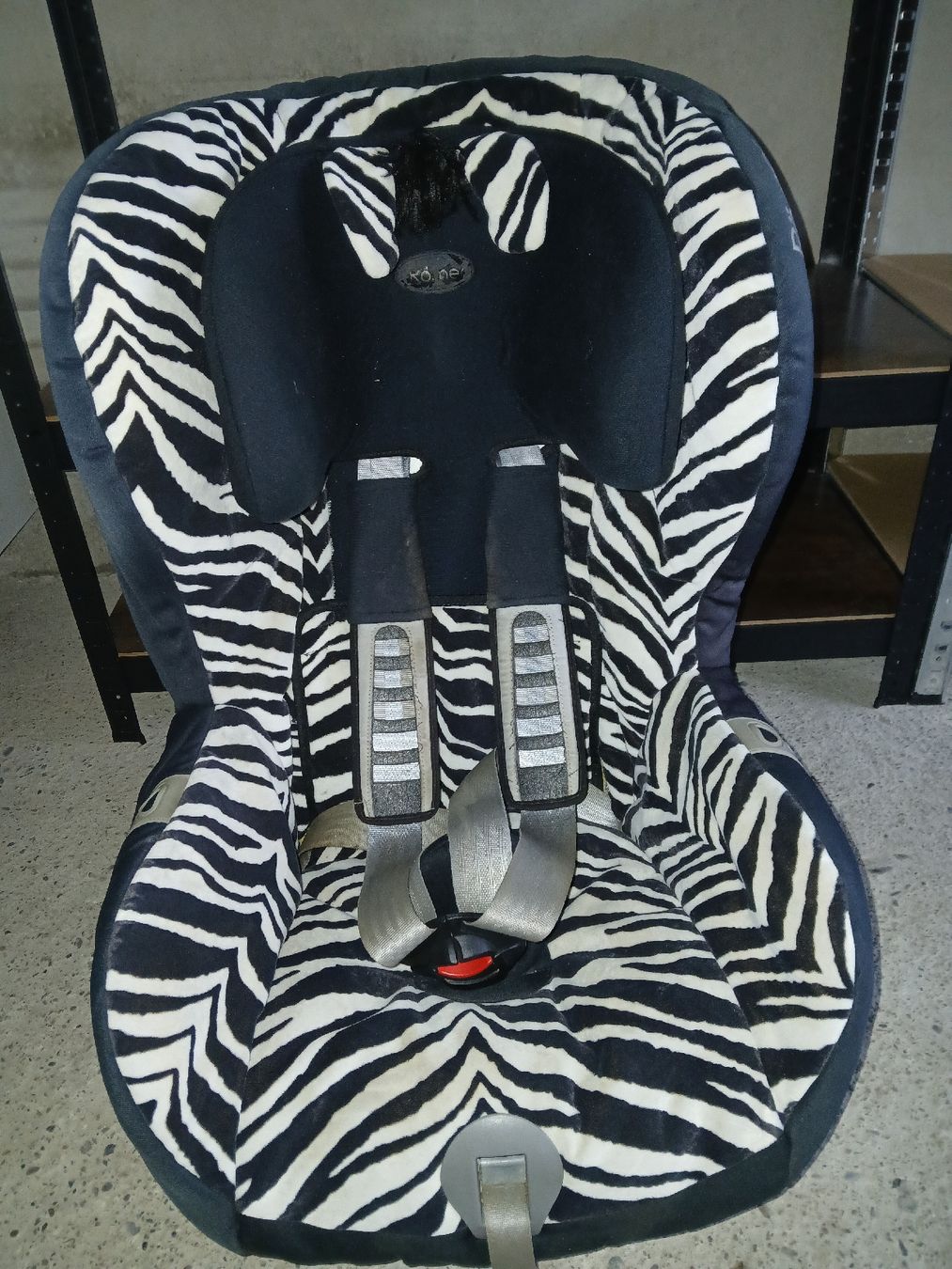 Britax Römer Seggiolini per auto: Robuster, langlebiger und sicherer Kindersitz in sehr gutem – Usato da Tägerig venduto da Gaet83