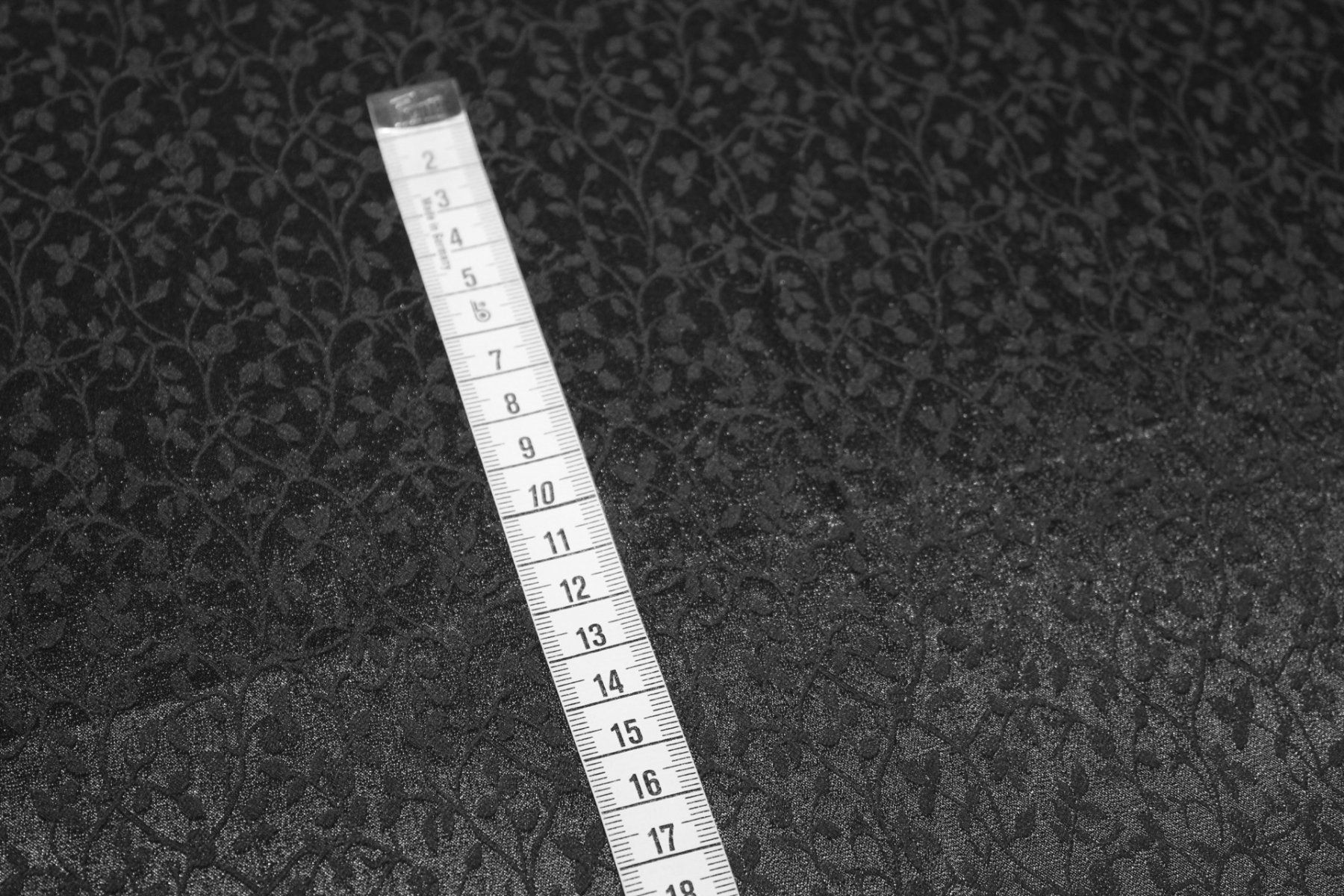 Tessuti: Stoff Kleiderstoff Jacquard anthrazit – Nuovo (secondo la descrizione) da Obfelden venduto da solomon111 1