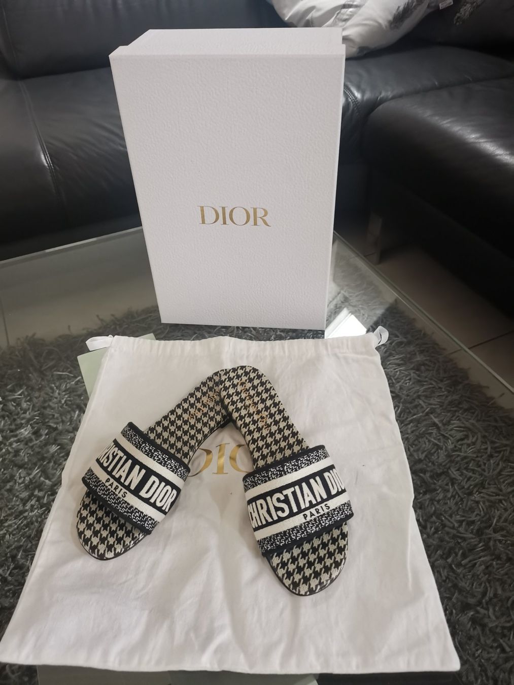 Dior Damenschuhe: Dior Dway Slides Sandalen 36 – Gebraucht aus Fehraltorf von freeform2020