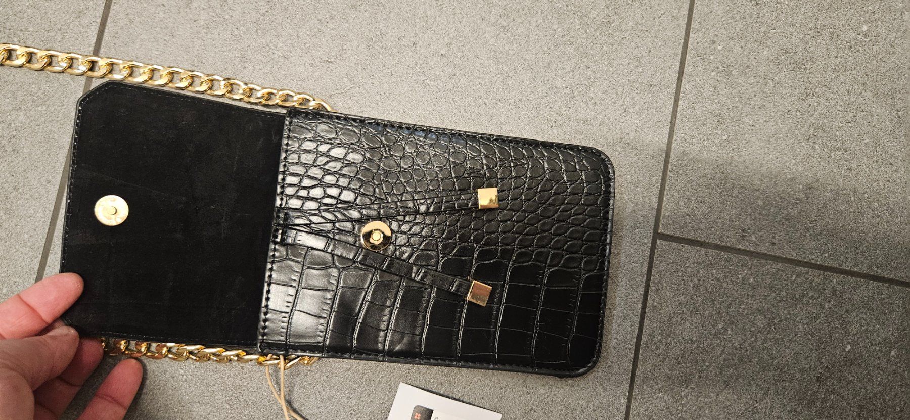 Taschen für Damen: Handy Tasche – Neu (gemäss Beschreibung) aus Basel von Ricardo.adela24 2