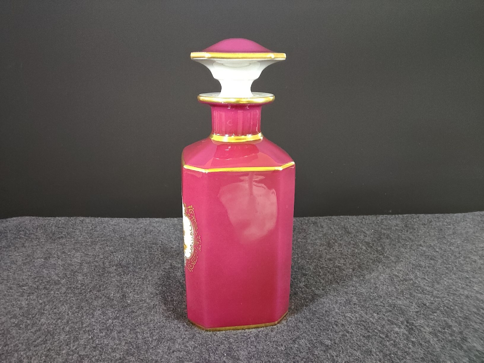Caraffe: Dekorative Limoges Karaffe mit Goldrand, Vitange – Usato da Altdorf UR venduto da Liveo-shop 5