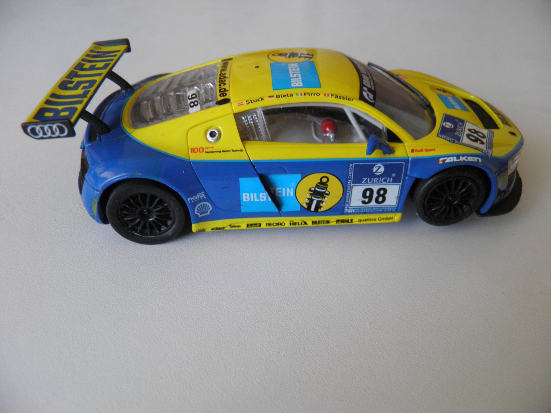 Carrera Modellini d'auto: Carrrera EVO Audi R8 LMS – Usato da Lachen SZ venduto da Hojasuka 1