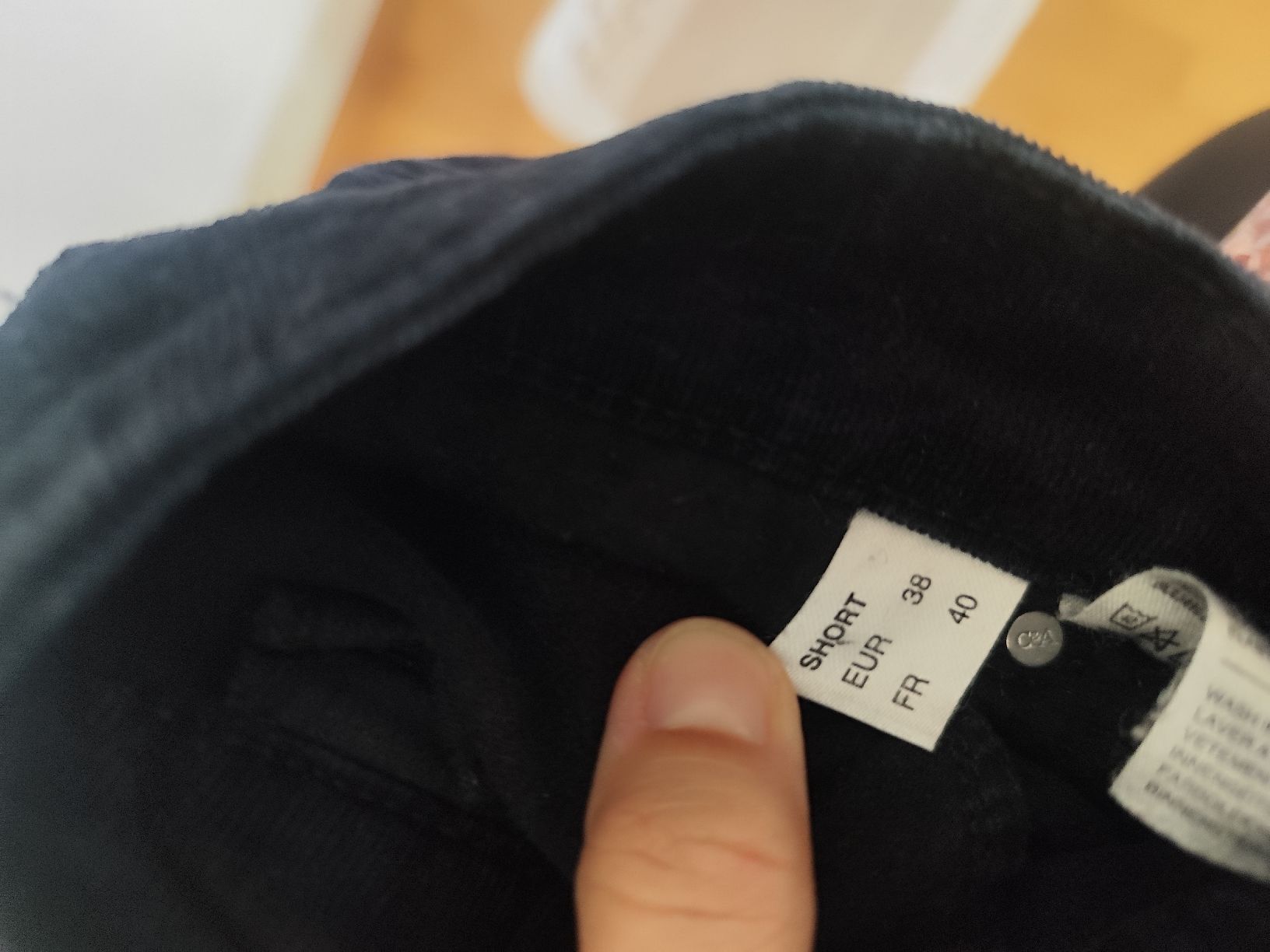 Lotti di vestiti: tolles Set für M – Usato da Zürich venduto da Claudia_Zueri 4