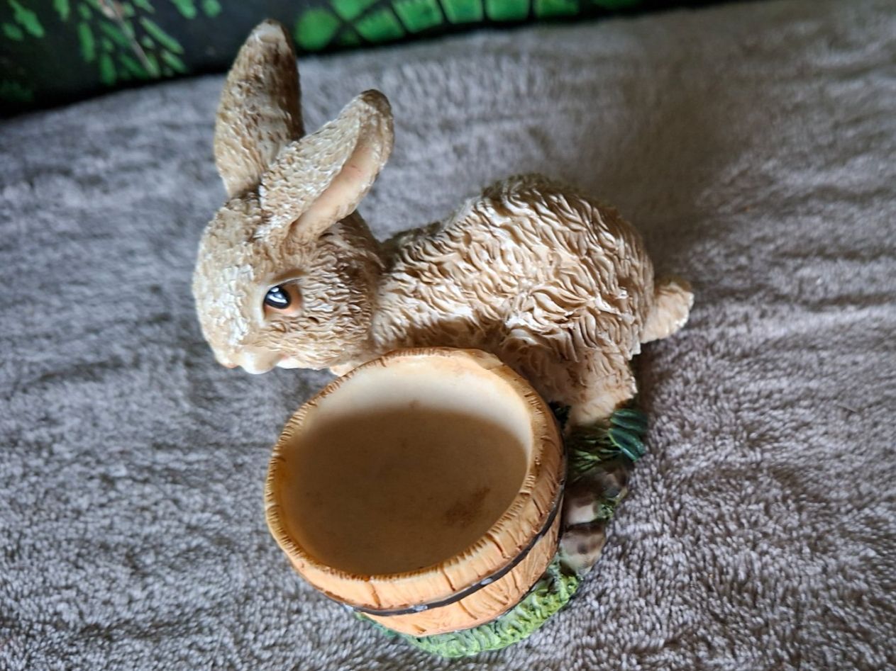 Altre Stoviglie: Süsser Eierbecher mit Hasenfigur, Vintage Stil – Nuovo (secondo la descrizione) da Otelfingen venduto da silver-moon