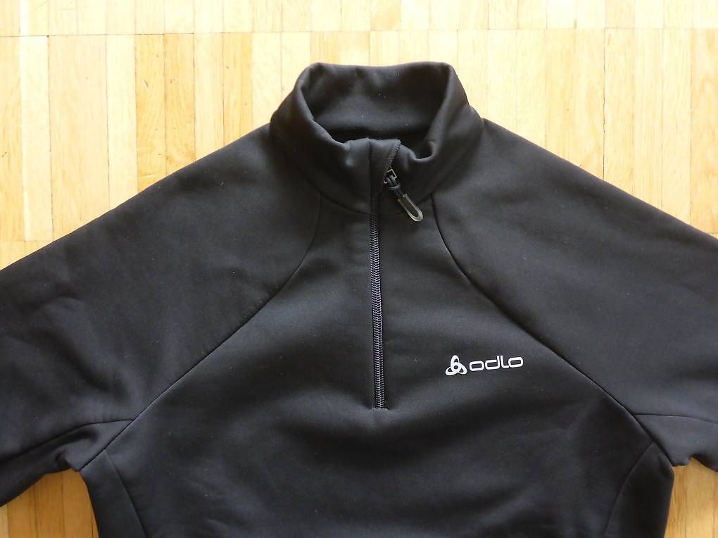 Maglioni & Felpe: Mid-Layer Odlo schwarz Gr. S – Nuovo (secondo la descrizione) da Wettingen venduto da okatiki 1