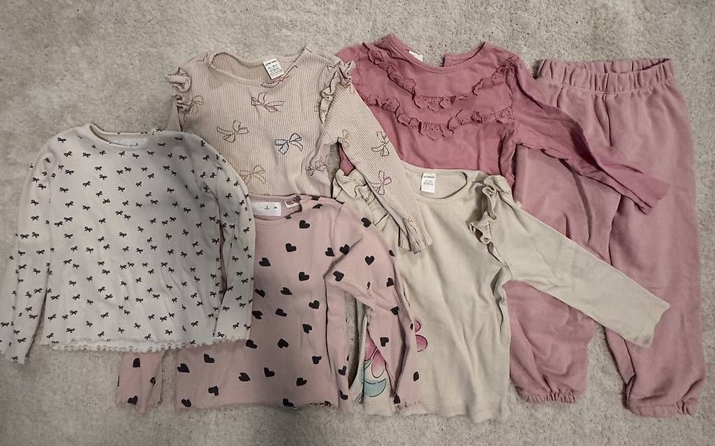 Lotti & Set di vestiti: Kleiderpaket Grösse 92-98 – Usato da Stetten AG venduto da 5uck5