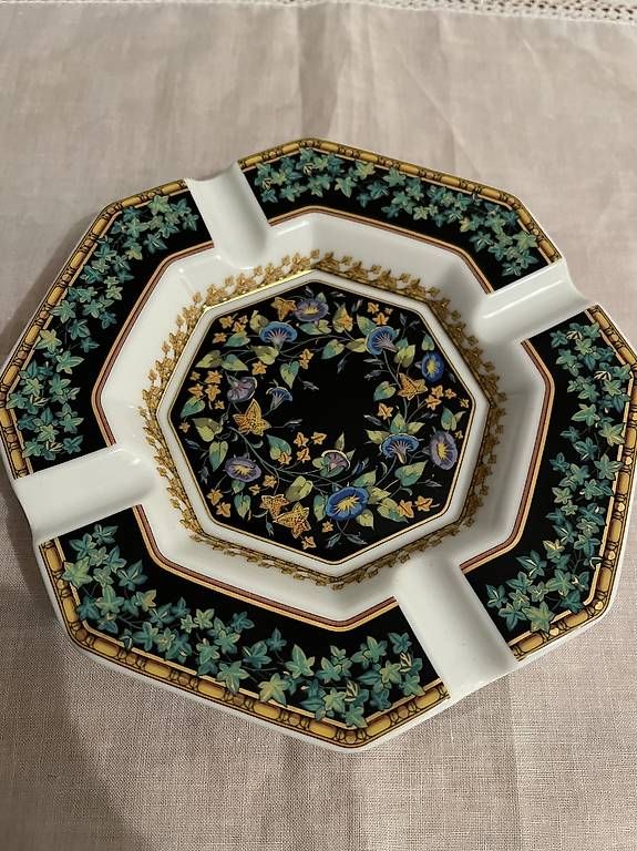 Versace Portacenere: Versace Schale Aschenbecher – Usato da Meilen venduto da tif_x9sj