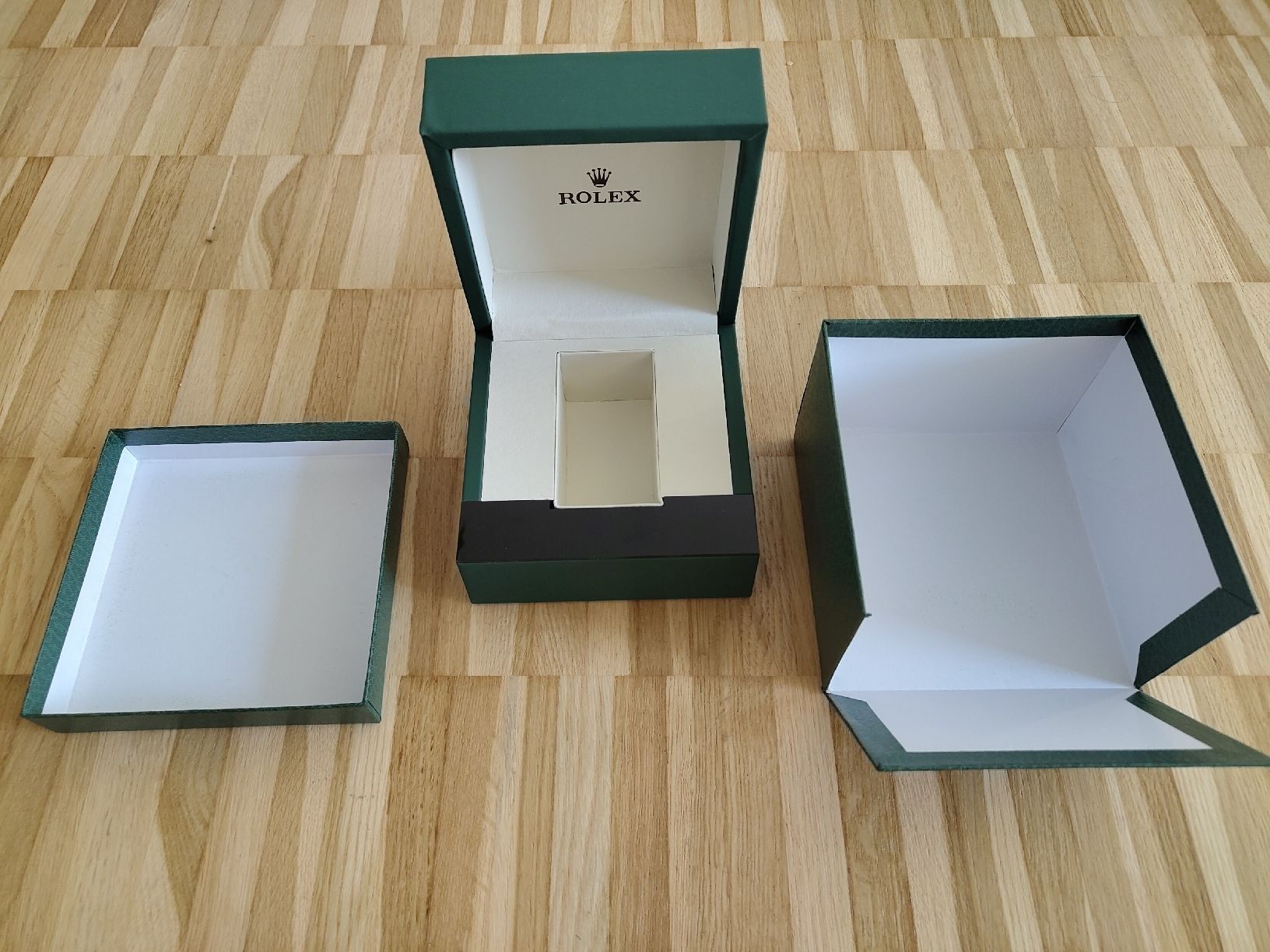Rolex Orologi: Rolex Datejust Watch Box including Papers – Nuovo (secondo la descrizione) da Zürich venduto da Almohammed 3
