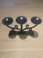Schöner Kerzenständer aus Gusseisen - 3er