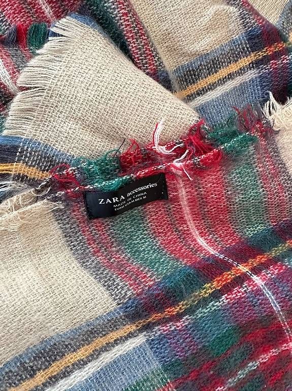 Foulards, Tücher & Schals: Zara Schal 1 – Gebraucht aus St. Gallen von Sabrinaaa 2