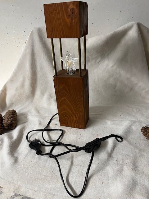 Lampade: Holzlampe 230V mit Schalter self Made – Nuovo (secondo la descrizione) da Naters venduto da juveman 1