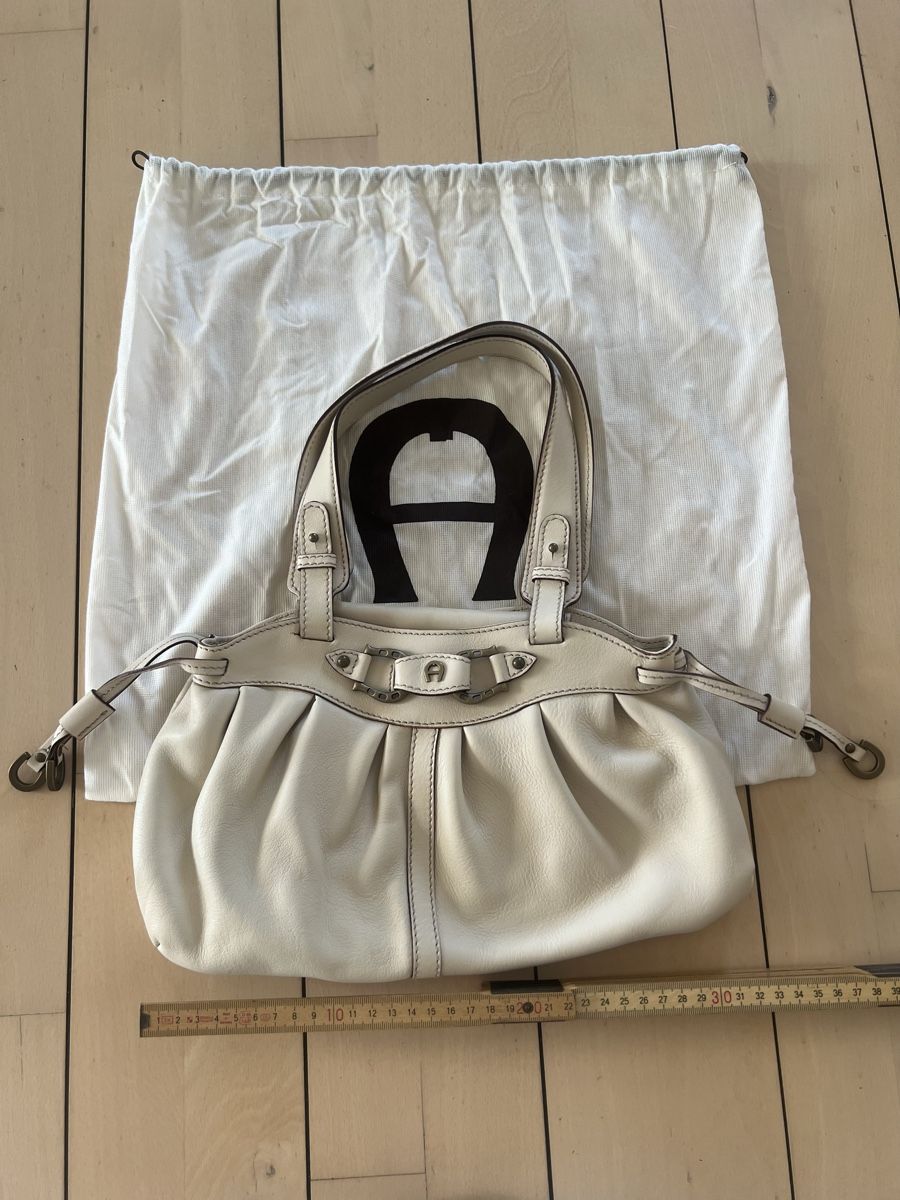 Aigner Borse da donna: Aigner Handtasche Beige/Creme echt Leder – Usato da Illnau venduto da evelineundamelie