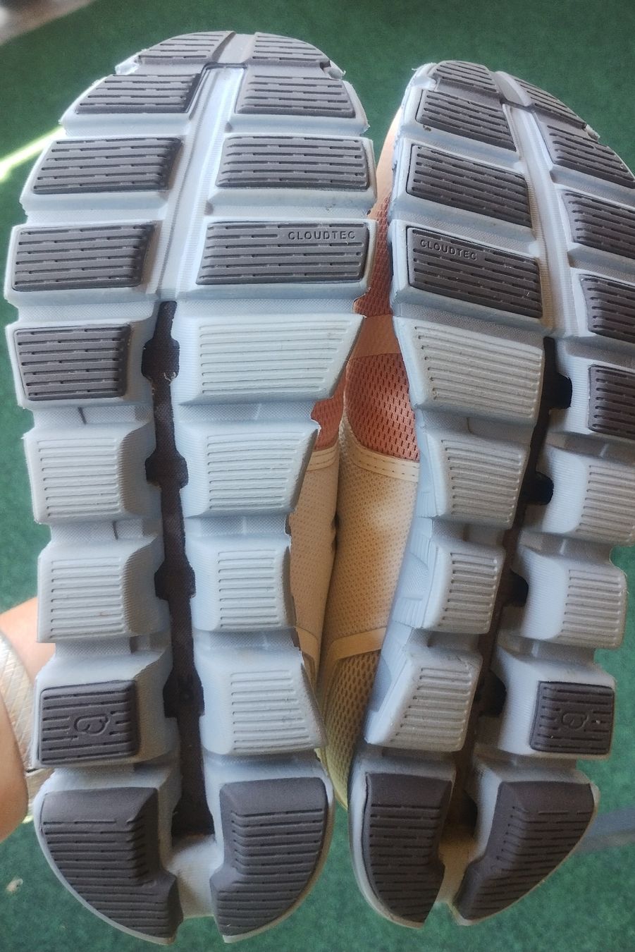 On Damenschuhe: Pn Cloud Schuhe Damen Grösse 39 neu – Neu (gemäss Beschreibung) aus Schiers von bak007 2