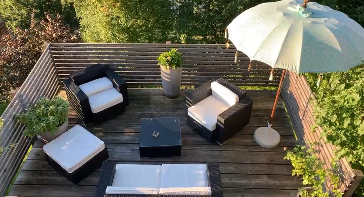 Sofas: Gartenlounge 4teilig und Beistelltisch – Gebraucht aus Teufen AR von Deliane