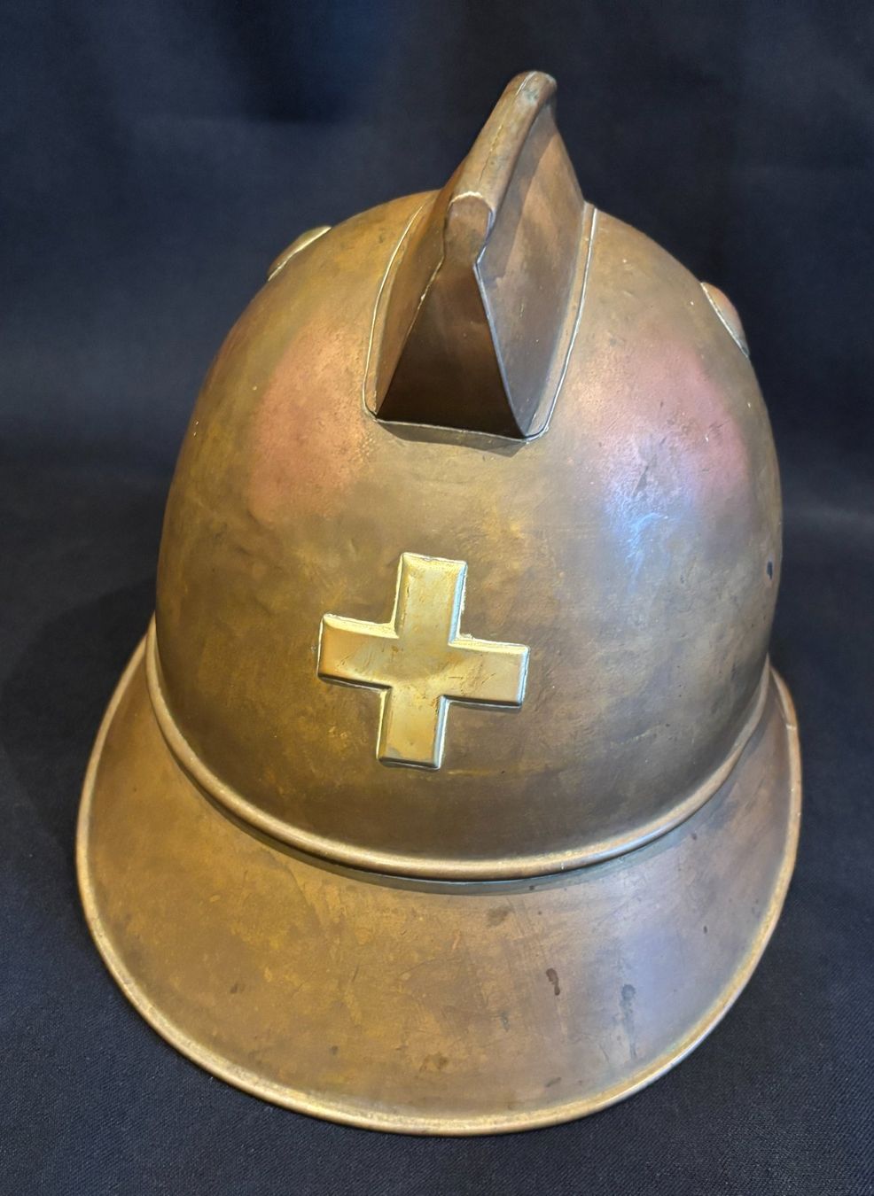 Pompieri: Antiker Feuerwehrhelm mit Schweizer Kreuz – Usato da Bern venduto da Chraebu2 1