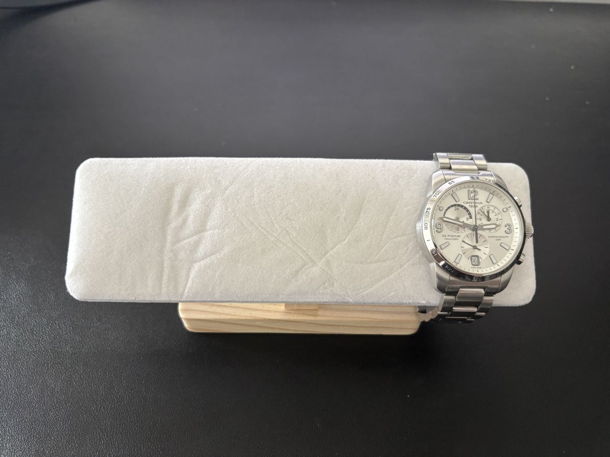 Altri accessori per orologi: Watch stand – Usato da Mellingen venduto da Guilhermefurlan