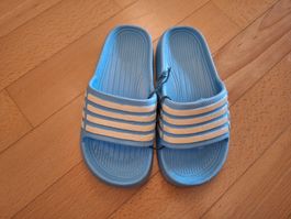 Badeschuhe in Gr. 31