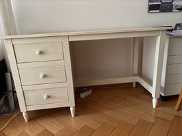 Schreibtisch weiss IKEA mit Schubladen