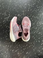 Adidas Ultraboost Laufschuhe lila Grösse 38