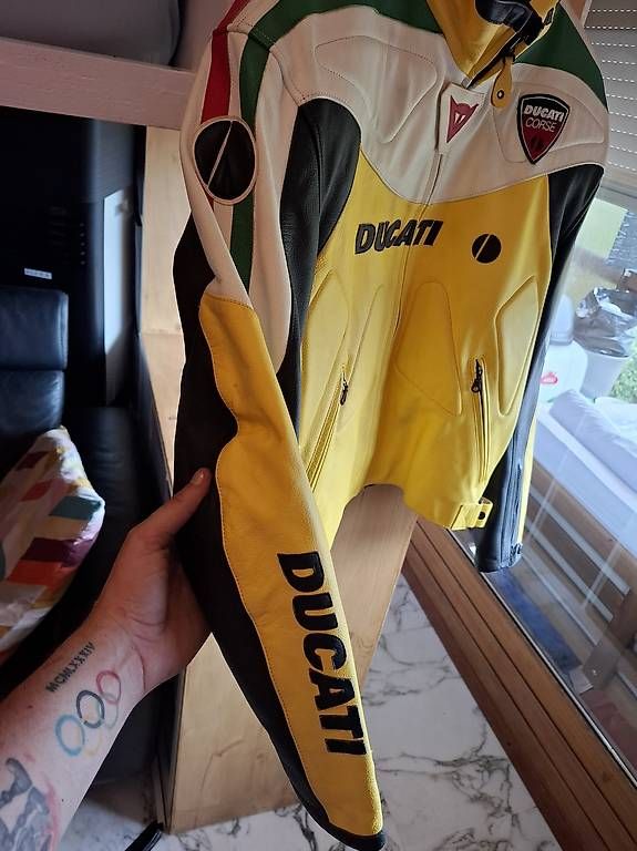 Giacche: Blouson Cuir Ducati XXXXL/60 – Usato da St-Sulpice VD venduto da yoan_ide_35 2