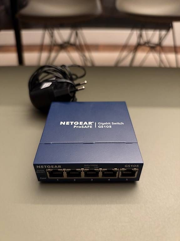 Hubs & Switches: Netgear GS105 Gigabit Switch – Gebraucht aus Glattpark(Opfikon) von mau5hax