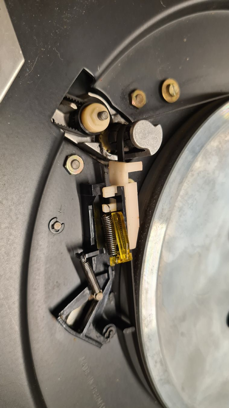 Dual Giradischi: Plattenspieler Dual 1249 - CS 601 – Difettoso da Seon venduto da LivEst 8