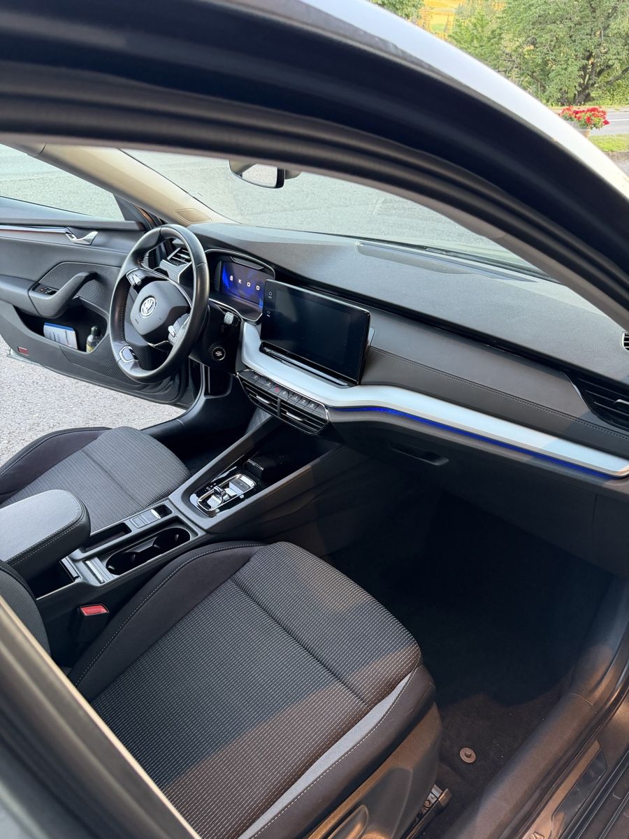 Skoda Autos: Skoda Octavia – D'occasion à Niederwangen BE par RealAlpina 2