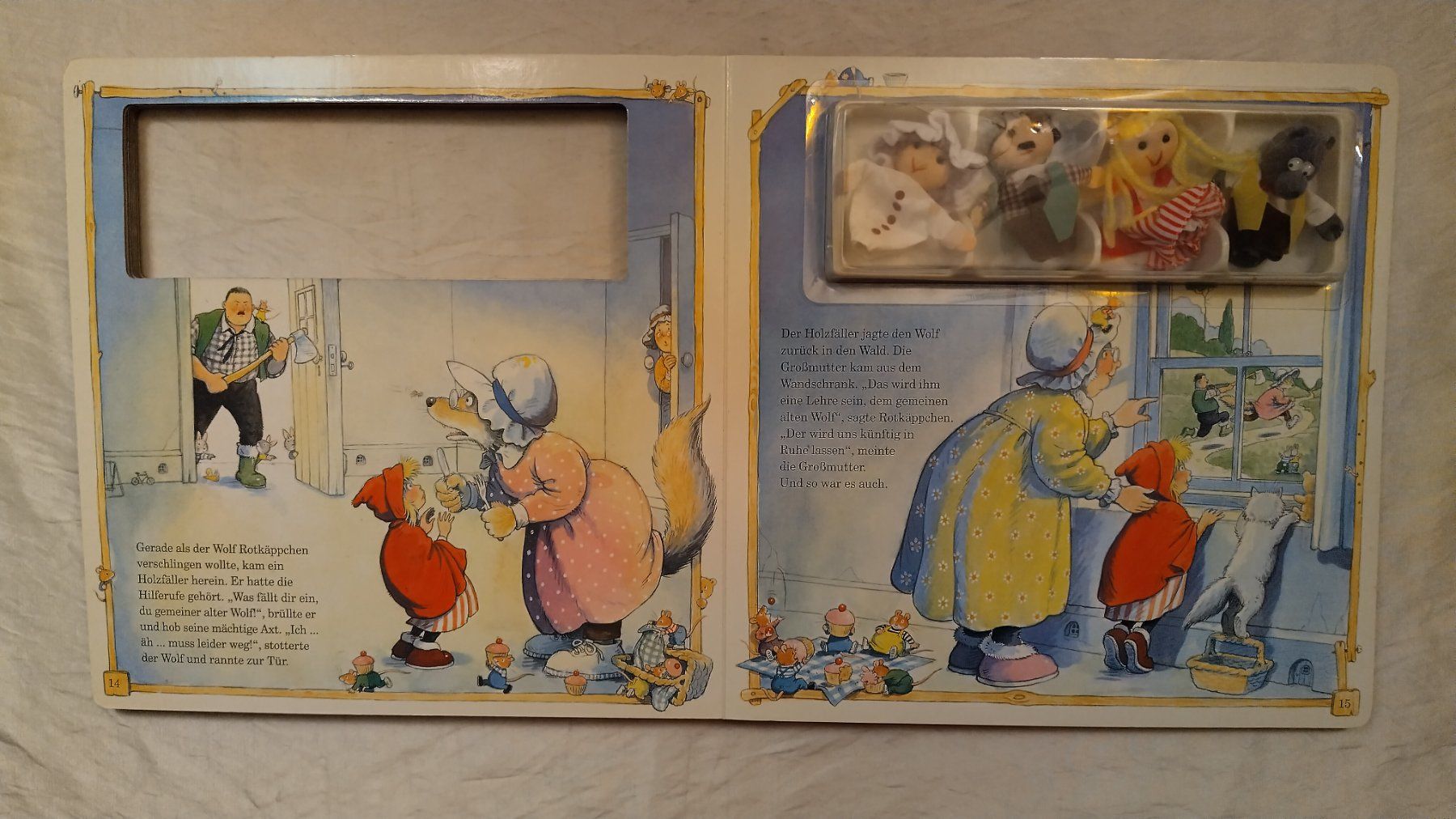Libri: Rotkäppchen / Grosses Bilderbuch mit 4 Fingerpuppen – Usato da Bellach venduto da JingleJerry 4