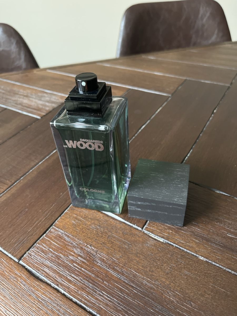 Dsquared2 Parfums & Eau de Toilette: Dsquared2 Wood Parfüm 150ml – Neuf (Voir description) à Luzern par Spz 1