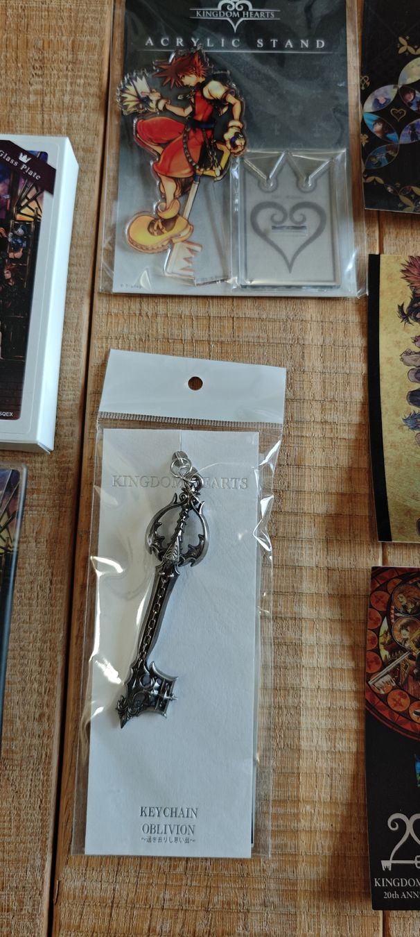 Giochi: Kingdom Hearts Merchandise Set – Nuovo (secondo la descrizione) da Romanshorn venduto da Gaming-Anime_StoreCH 2